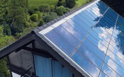Logement : pourquoi mettre des panneaux photovoltaïques sur le toit de sa véranda ?